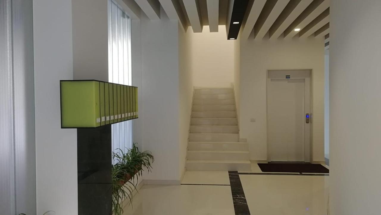 Central Modern Apartment Bari Zewnętrze zdjęcie