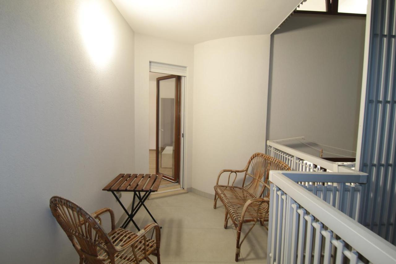 Central Modern Apartment Bari Zewnętrze zdjęcie