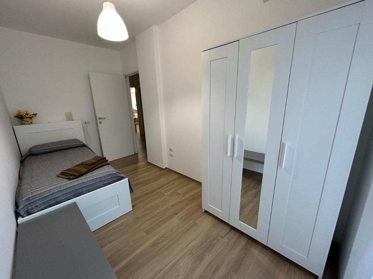 Central Modern Apartment Bari Zewnętrze zdjęcie