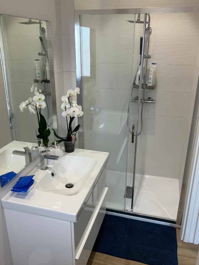 Central Modern Apartment Bari Zewnętrze zdjęcie